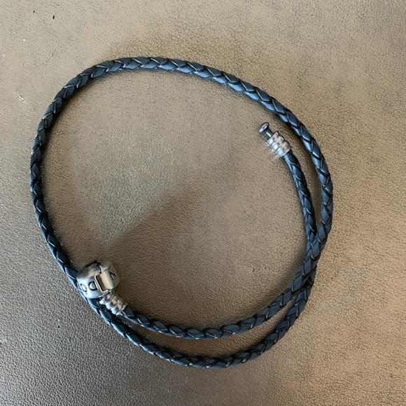 Pandora bracelet - Picture 2 of 2